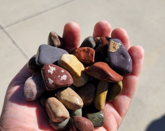 Rainbow pami montana 3/4-1" pebbles multicolor. Aquarium tanks and succulents. Substrate ready
