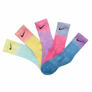 Dusk til Dawn Nike Socken mit Batikmuster