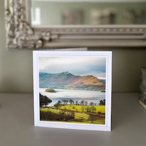 Derwent Water - Cat Bells - Lake District - carte de voeux vierge - carte paysage - carte nature - beaux-arts - cartes faites main