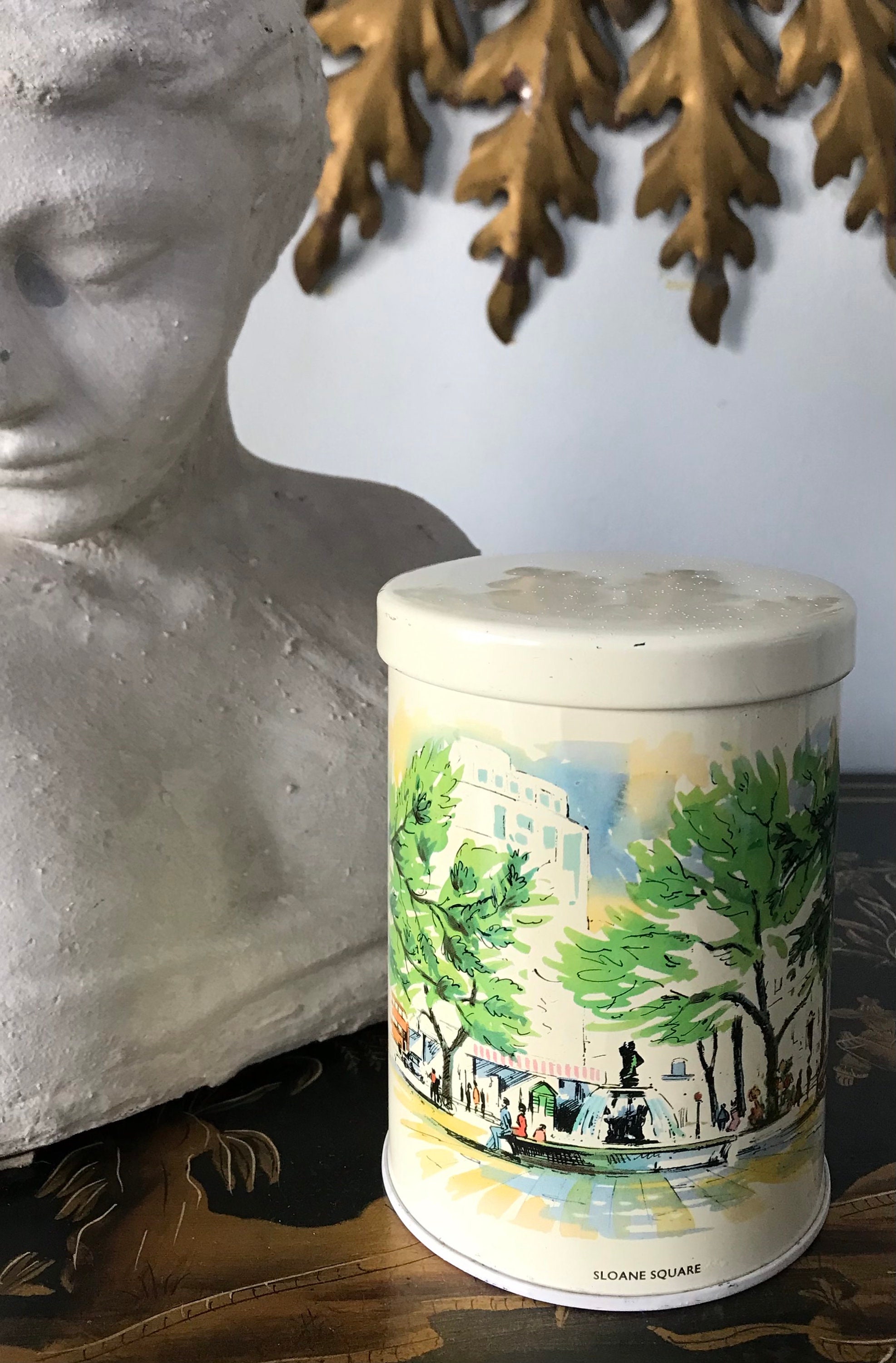 Vintage biscuit / sweet tin printed with picture of Sloane Square — Great for storage or as a gift box!