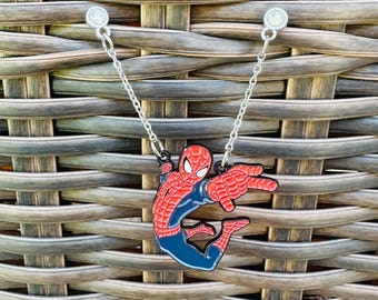 Spidey Chain Pin