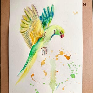 Original Aquarell Papagei fliegend, Vogel Liebhaber Dekor, Originalgemälde, Aquarell Tropfen.