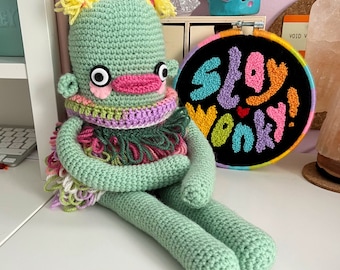 Greta - An Amigurumi Pattern - PDF PATTERN - Crochet Pattern - Crochet Monster - Amigurumi Monster - Intermediate Pattern