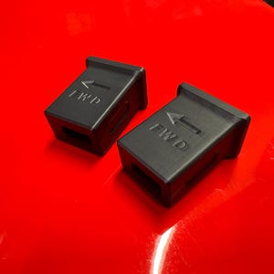 Accessoire de capot de câble d'appel d'offres de batterie Corvette C5 (imprimé en 3D)
