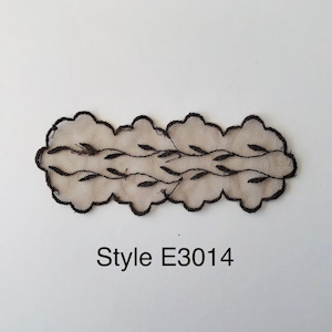 Embroidered Head Covering E3014