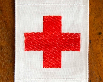 WWII Red Cross military gift sewing kit