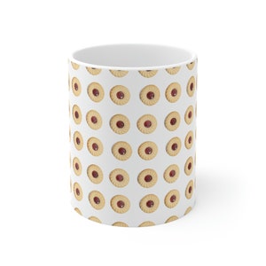 BISCUITS Mug 11oz - Jammy dodger ring biscuits all around this cosy mug. Are you a dunker? Original photography images of fun tasty things