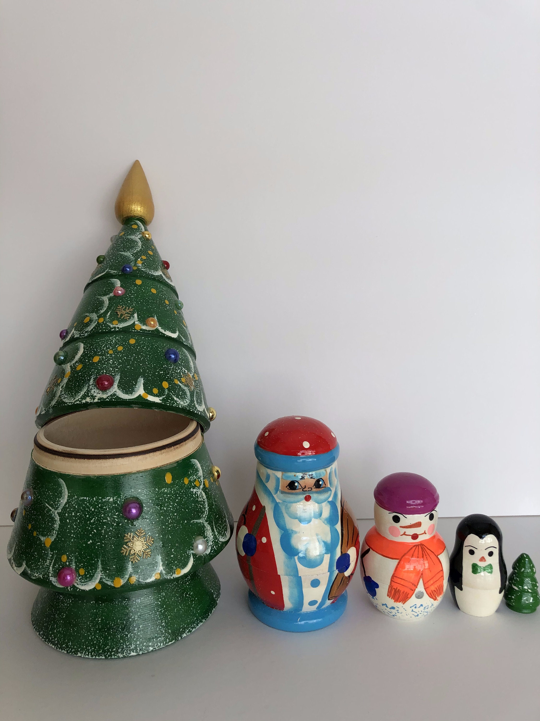 CHRISTMAS TREE 5 PC Nesting Dolls Original Item Featured in Etsy