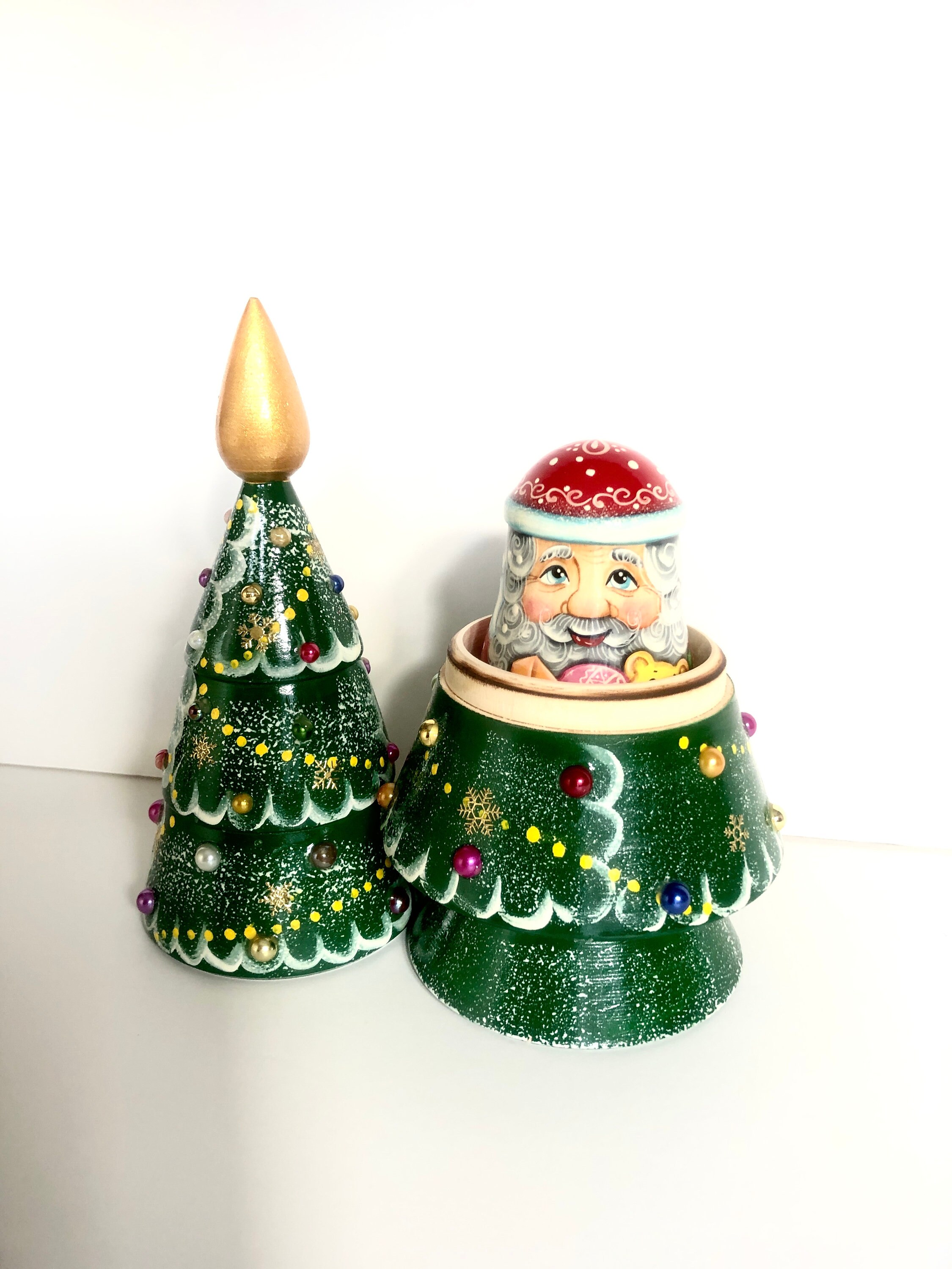 CHRISTMAS TREE 5 PC Nesting Dolls Original Item Featured in Etsy