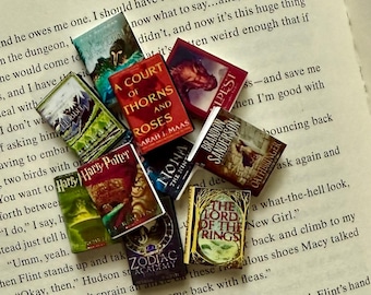 Custom Miniature Book: 3D printed, Sticker Paper glossy (1 Inch)