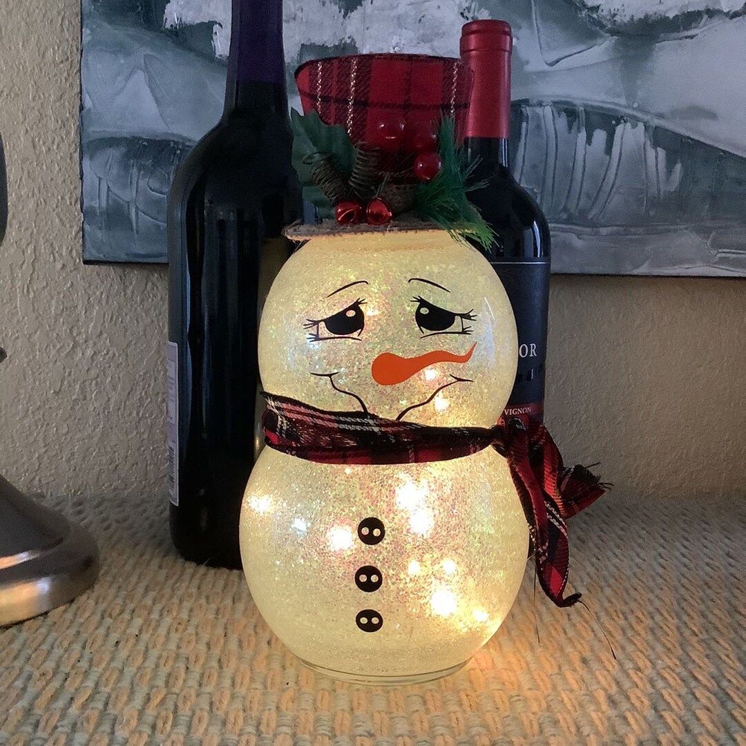 Snowman Light up Glass Winter Tabletop Décor Gift Figurine Collectible