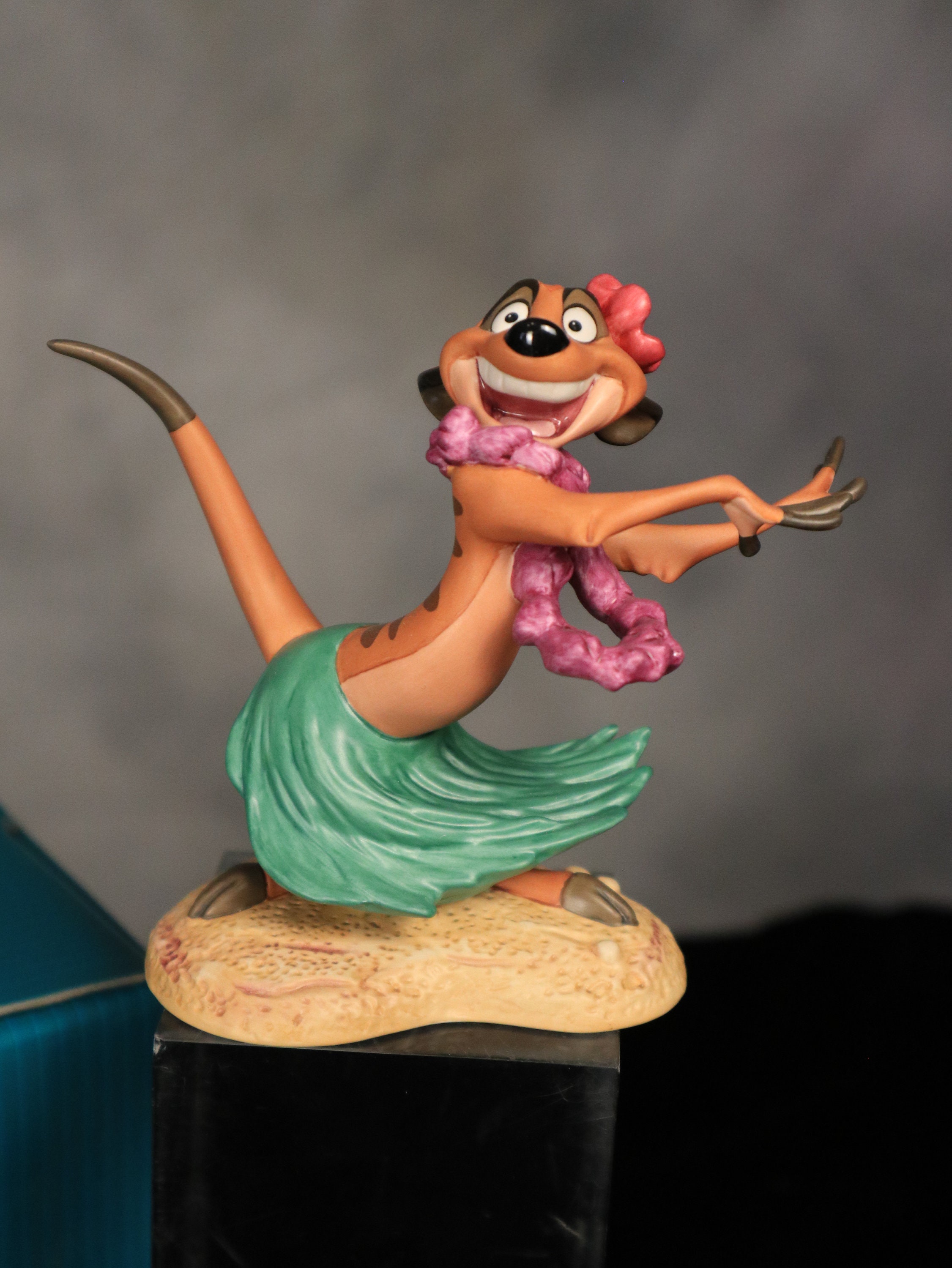 Disney's WDCC 1998 Membership Statue - Timon "Luau!" from Disney's The Lion King w/Certificate of Authenticity - Mint in Original Box