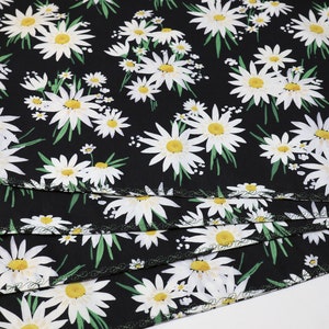 Handmade Set of 4 Lined Reversible Placemats w/White & Yellow Daisies w/Reverse of Black, White and Gray Flowers: 100% Cotton-Free Shipping