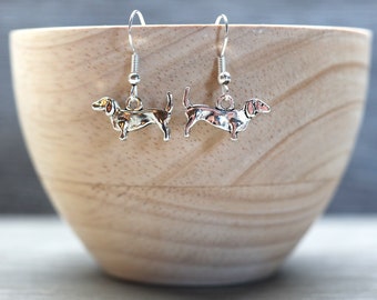 Teckeloorbellen | Druppeloorbel worsthond | Boho-oorbellen | Teckel sieraad cadeau | Cadeau voor vriend(in)