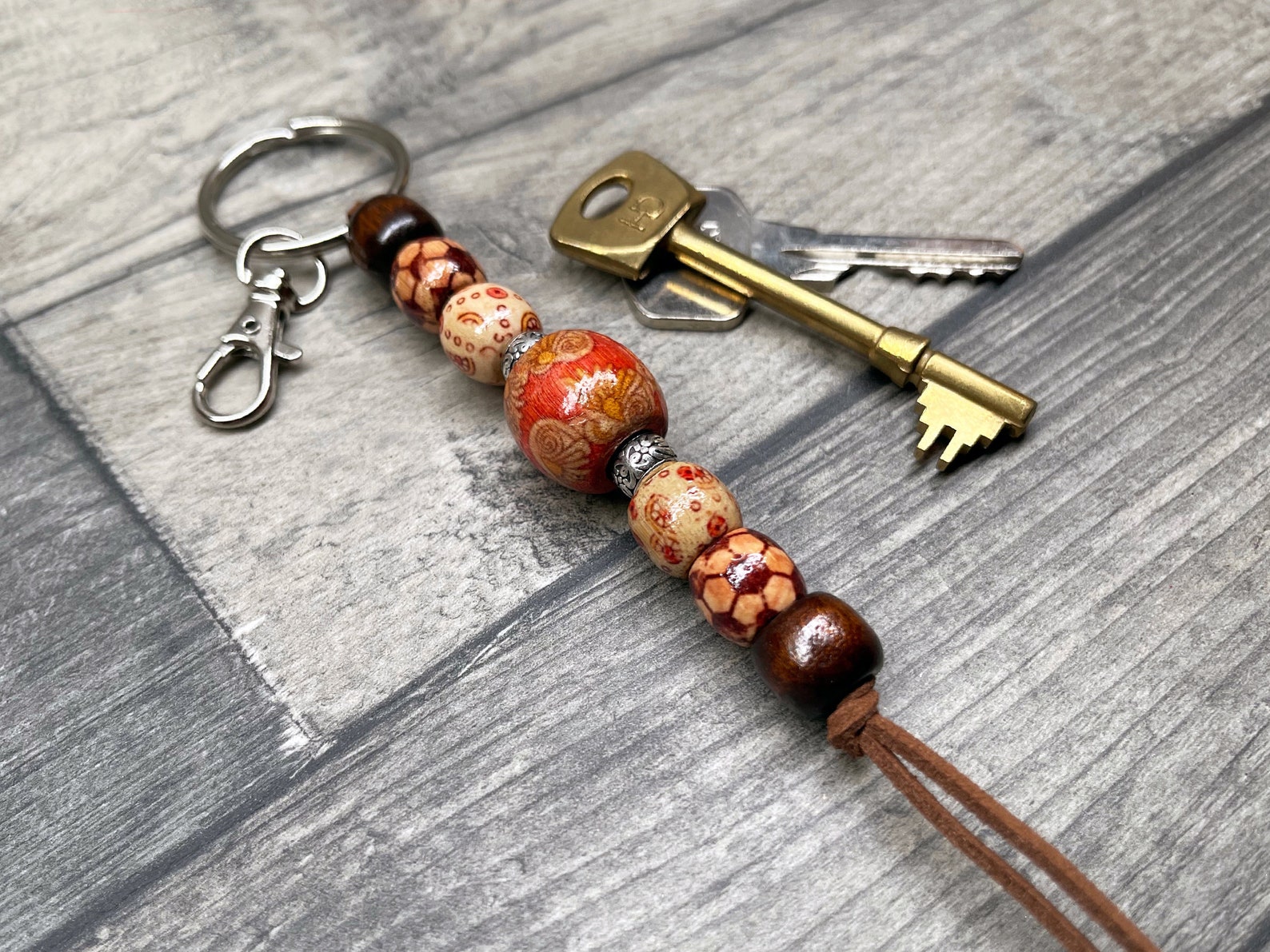 wooden-keyring-wooden-beaded-keychain-gifts-for-birthday-key-fob