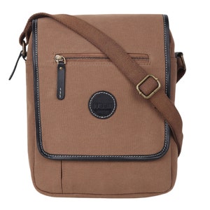 Sac à bandoulière/sac messager en toile cirée fait main - Beige, sac à bandoulière, pochette de voyage/tablette, sac tendance pour homme, sac de cycliste, sac pour tablette