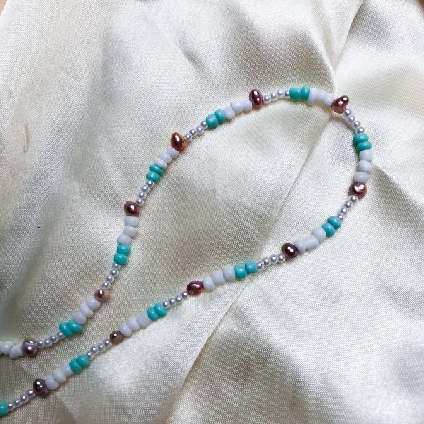 Beach-Inspired Freshwater Pearl Necklace - Turquoise & White Beads - Boho Chic Summer Accessory for Relaxed Style