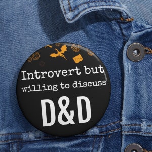 Introvertierter D&D Button, D&D Pin, DM & D&D Button, D&D Button, D&D Pin, D&D Merch, Pin, D&D Button, d&nd Geschenke