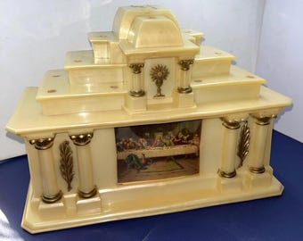 Vintage 1930s-40s GLOLITE illuminated celluloid Last Supper Altar w/signed NOMA Switzerland music box