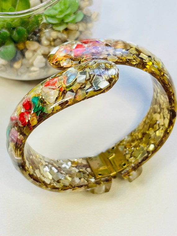 Vintage confetti/shell lucite bypass clamper brac… - image 1