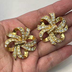 KENNETH JAY LANE for Avon gold tone rhinestone clip earrings