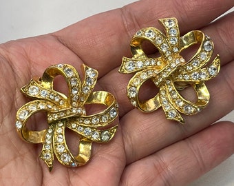 KENNETH JAY LANE for Avon gold tone rhinestone clip earrings