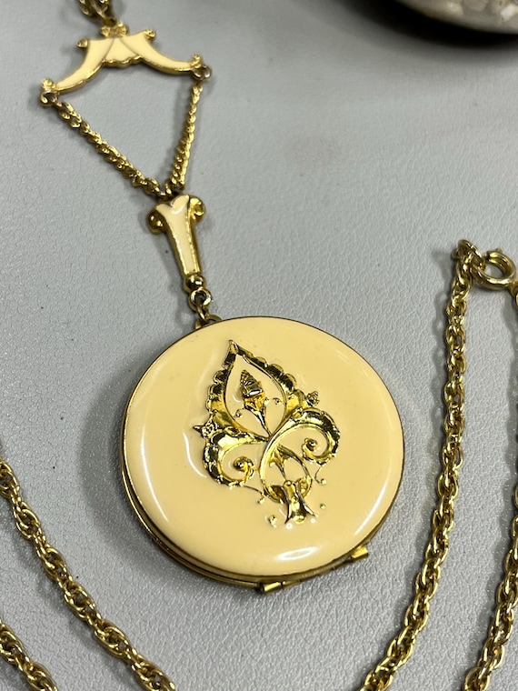 Vintage ART Arthur Pepper enamel locket pendant necklace