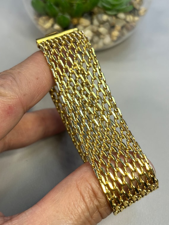 Vintage Napier gold tone mesh bracelet