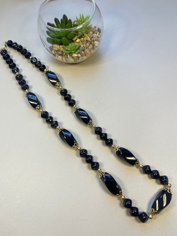 Vintage TRIFARI black acrylic bead necklace
