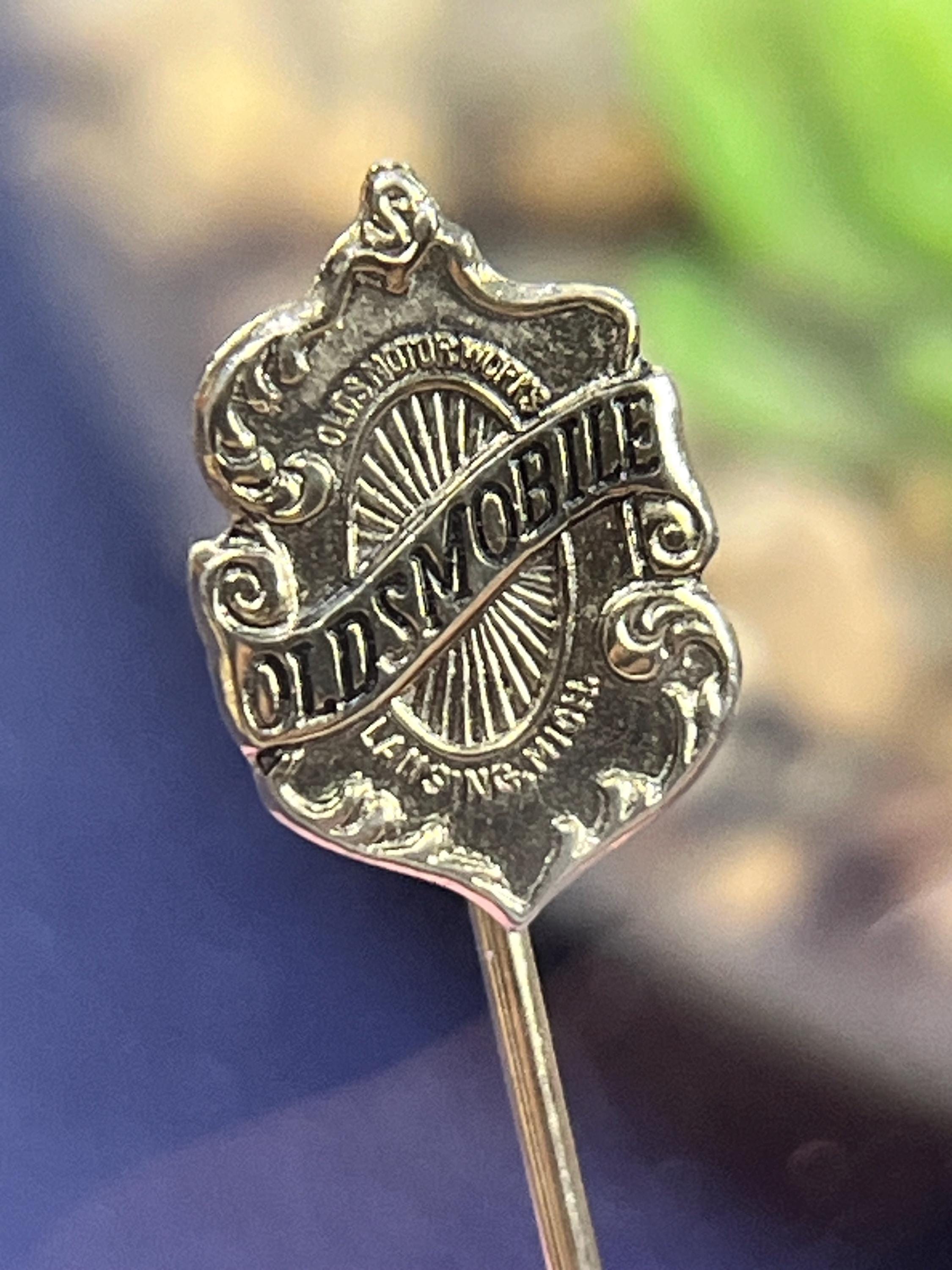 Oldsmobile emblem - Etsy 日本