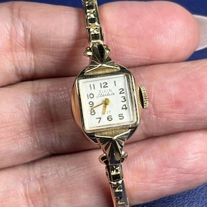 Vintage Ladies Dainty Tiny Elgin Watch 17J 10K GF Bezel Cocktail Small Face Elgin Petite Watch - Etsy main image 4