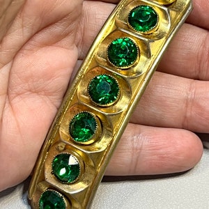 Vintage gold tone green glass bead bar brooch