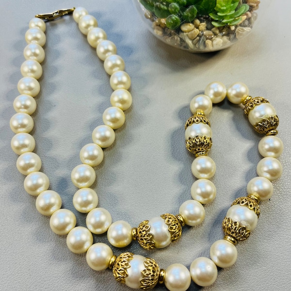 Vintage Napier faux pearl necklace