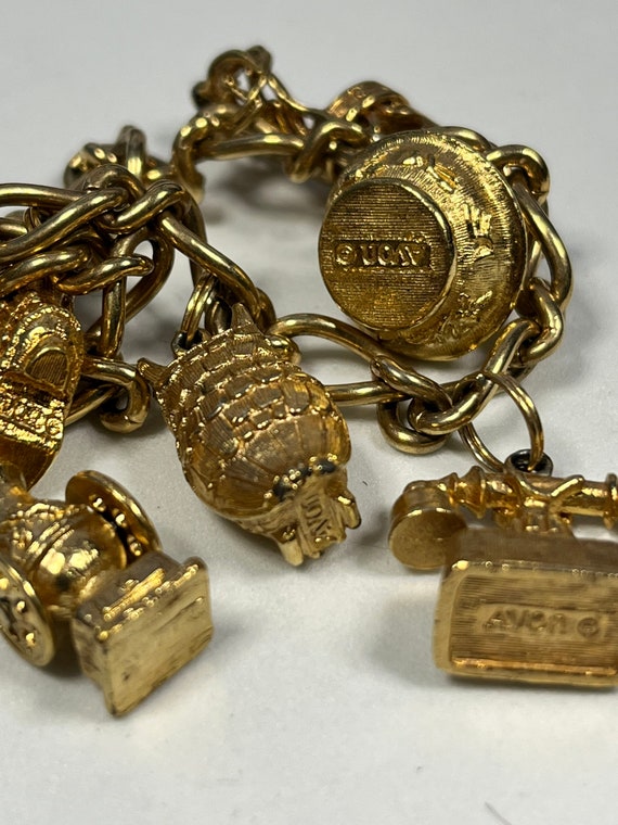Vintage AVON gold tone charm bracelet - image 4
