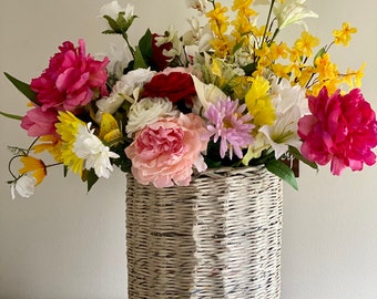 Handmade Newspaper Tube Basket: Upcycled Woven Vase