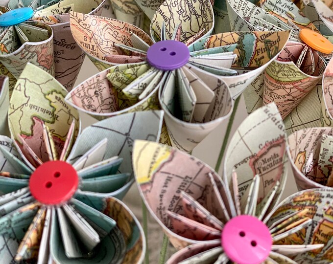 Origami Kusudama Paper Flowers: Map Design With Buttons - Etsy