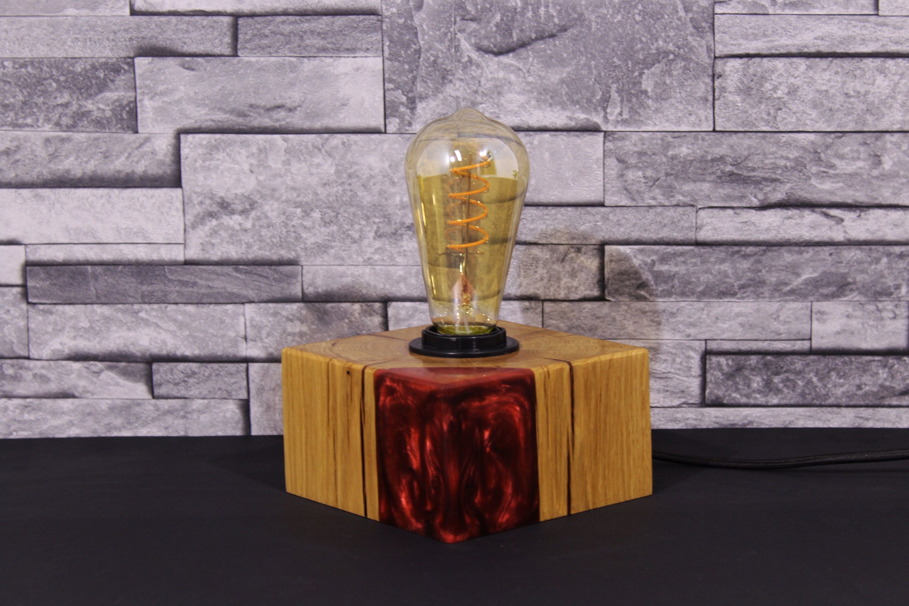 Simba - Lampe En bois