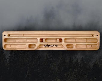 GripWorks Base+ hangboard v3.0