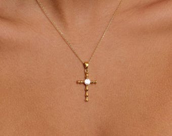 Gold Cross Necklace for Women, Dainty Christian Jewelry, Elegant Faith Pendant Gift, Baptism Gift, Diamond Cross Necklace, Mother's Day Gift