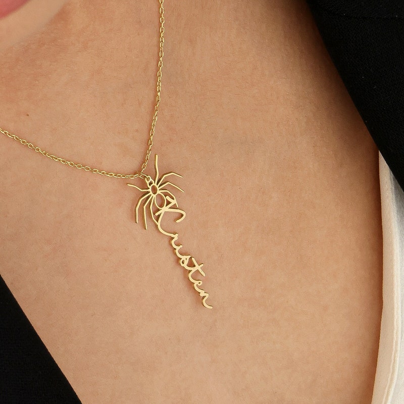 🕸️Free Personalization🕸️ Spider Name Necklace, Halloween Gift, Personalized Spider Name Necklace, Halloween Jewelry, Custom Name Spider Necklace,Dainty Name Necklace
