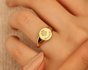 Personalized Paw Ring, Engraved Name Paw Ring, Pet Memorial Gifts, Pet Jewelry, Cat and Dog Names Paw Ring, Dainty Ring, Mother&#39;s Day Gift