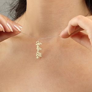 Personalized Vertical Name Necklace, Signature Vertical Necklace, Mother's Day Gift, Personalized Necklace, Minimalist Necklace
