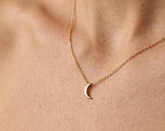 Crescent Moon Necklace, Dainty  Gold Moon Pendant, Minimalist Moon Necklace, Celestial Jewelry for Women, Birthday Gift for Her