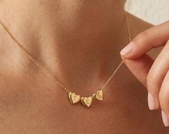 Tiny 3D Initial Heart Charm Necklace, Minimalist Heart Charm, Family Necklace, Engraved Multiple Heart Charm Necklace, New Year's Gift