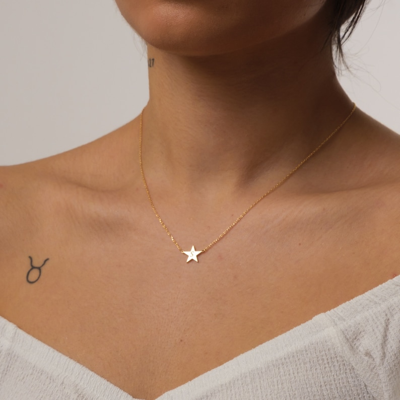 Personalized Engraved Star Necklace, Customized Engraved Star Pendant, Gift for Her, Egraved Star Necklace, Elegant Letter Necklace image 8