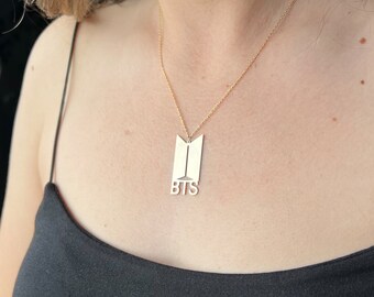 【KUJAAN】Razor blade Necklace ★BTS JUNGKOOK RM着用★ ☆KUJAAN☆BTS JUNGKOOK & RM 着用 Razor blade Necklace