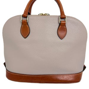 Dooney & Bourke Vintage 90s Stone / Natural Pebble Leather Dome Satchel Crossbody w/Brown Trim image 4