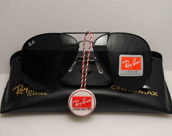 gold frame black lens ray ban aviator