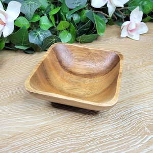 Square Wood Bowl / Hand Carved Wooden Trinket Dish / Crystal & Jewelry Storage Bowl