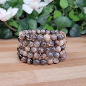 Black Moonstone Crystal Bead Bracelet (8mm/7.5&quot;) / FREE Gift Pouch Included